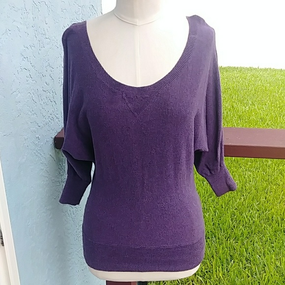 American Eagle Outfitters women's pullover sweater
